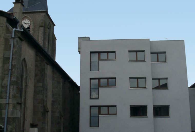 Loue Duplex de Type 4 au coeur du village de campagne à 25 min de Saint-Etienne